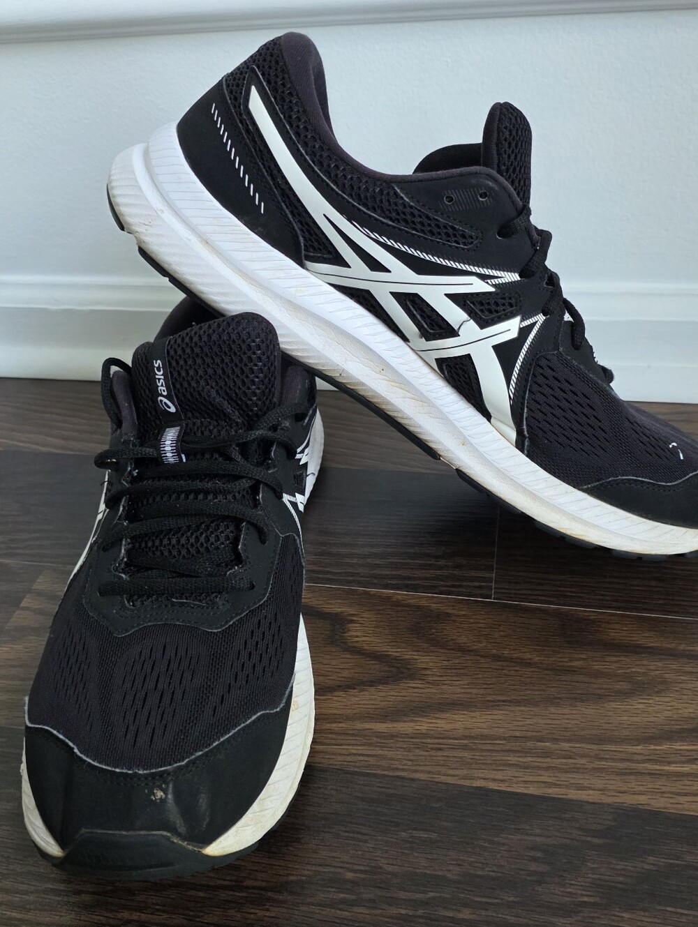 Size 15 ASICS GEL-Contend 7